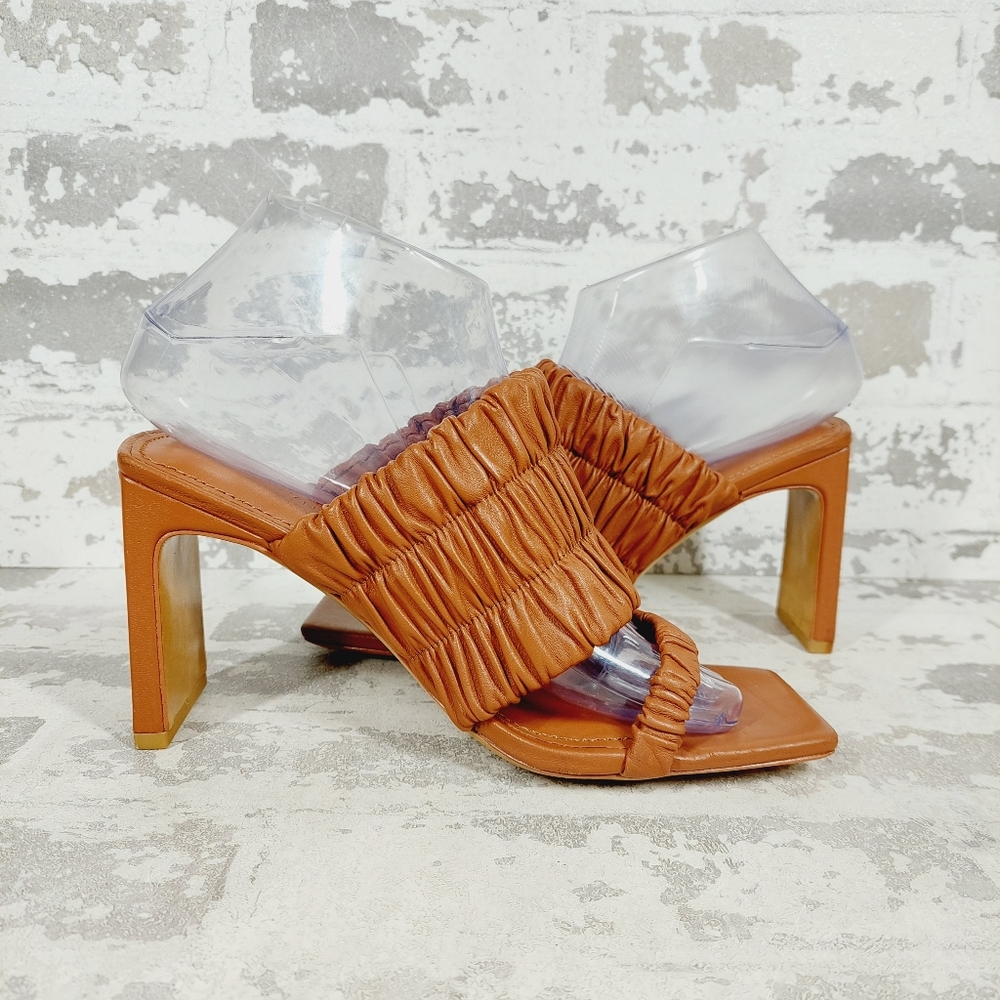 New Jonathan Simkhai Felix Elastic Leather Slip On Mules B516 - Picture 3 of 12